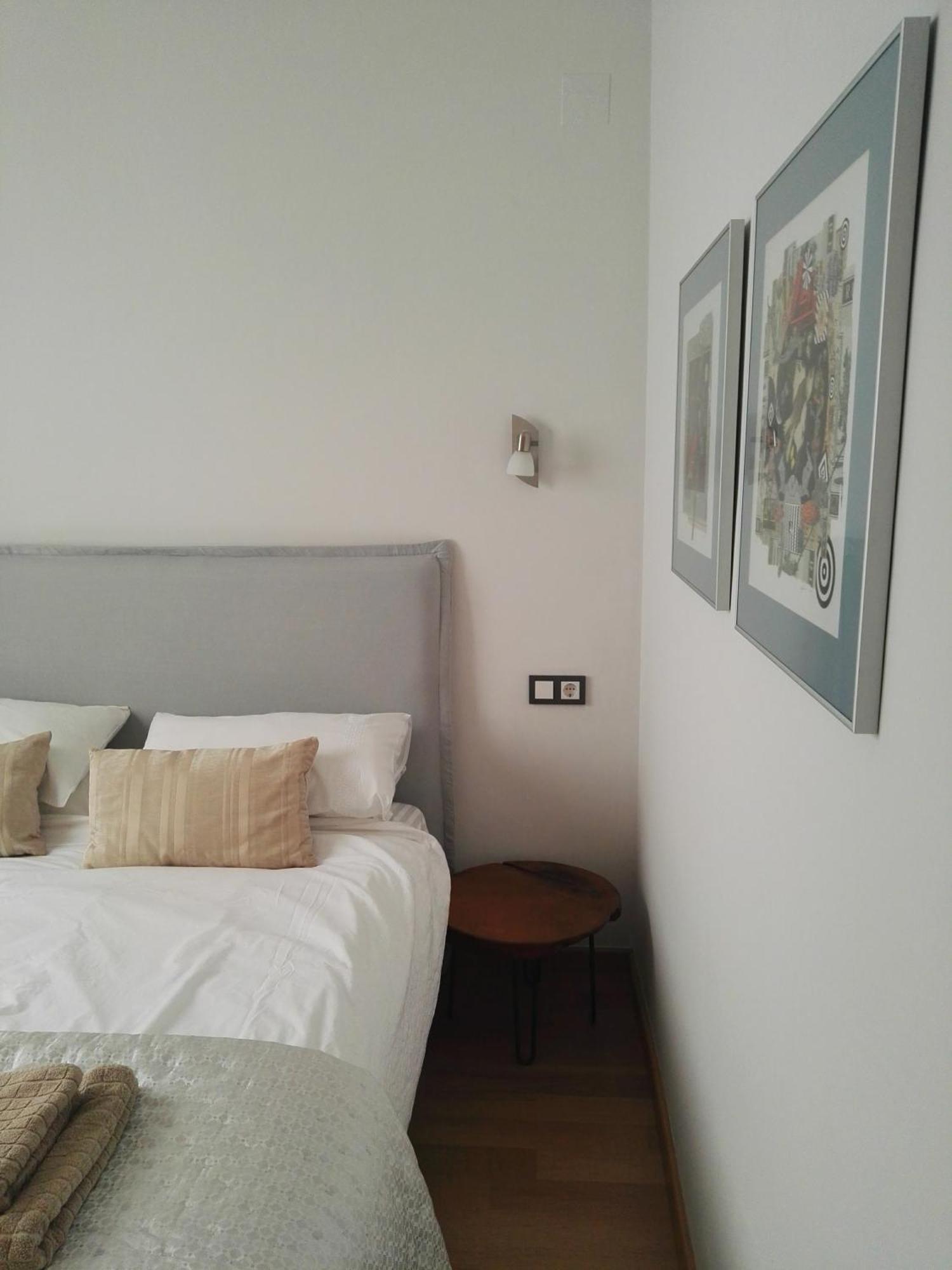 Apartamento Cervantes Malaga Exterior photo